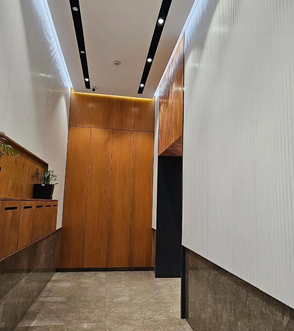 Miku Apartment - Bright 1 Bedroom Apartment At Olympic Residence Tirana